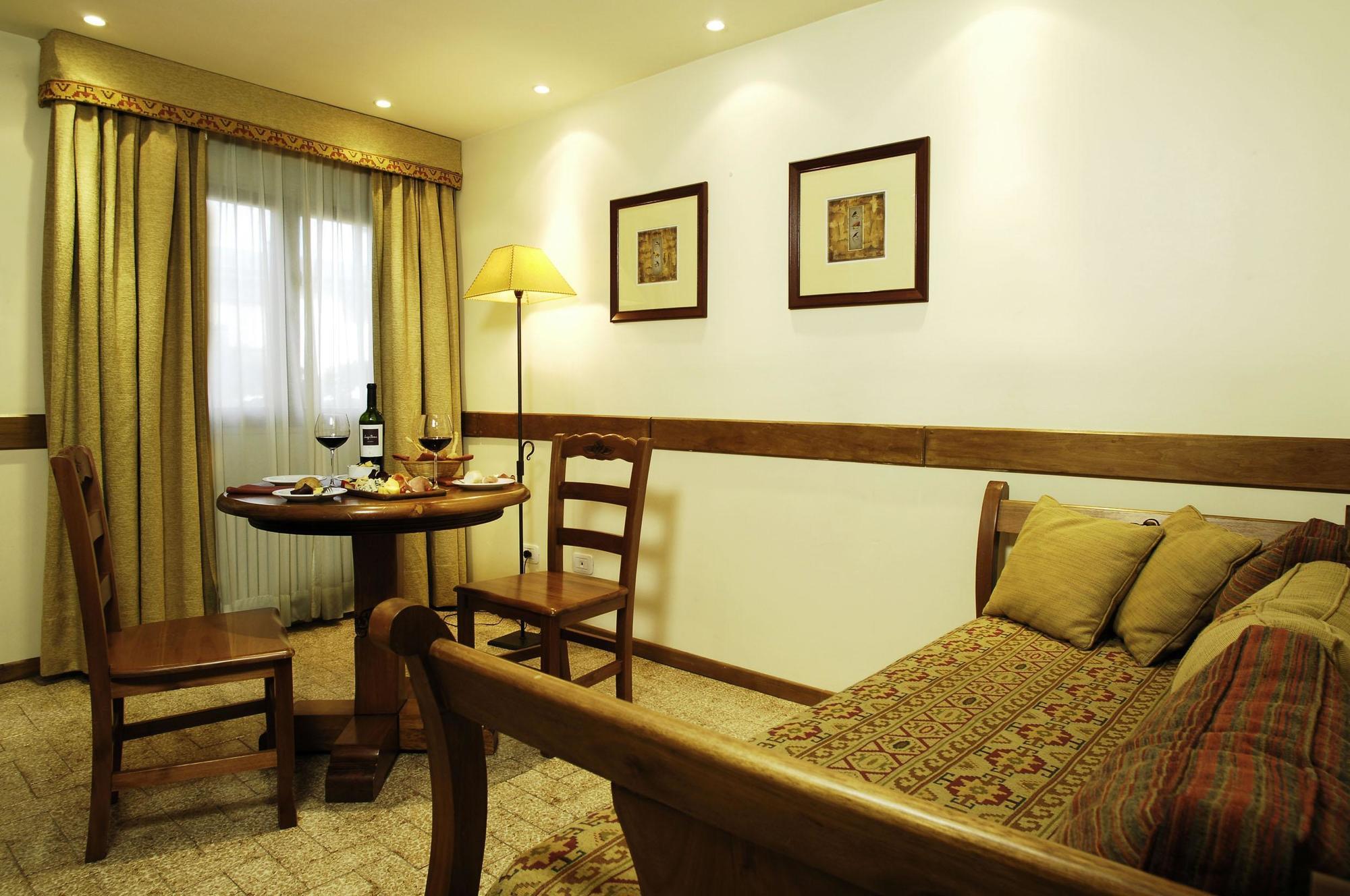 Del Bosque Apart Hotel Ushuaia Ngoại thất bức ảnh