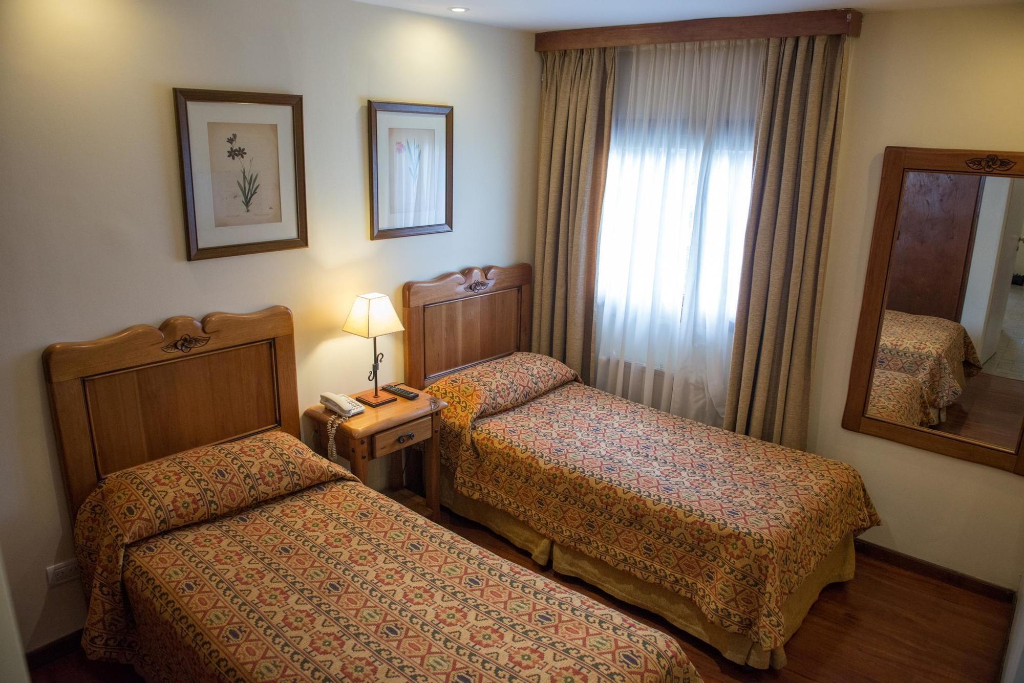Del Bosque Apart Hotel Ushuaia Ngoại thất bức ảnh